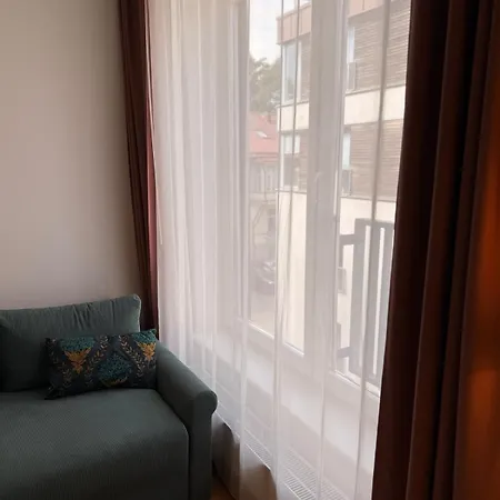Family In Centre I 5-min Old Town Apartment *