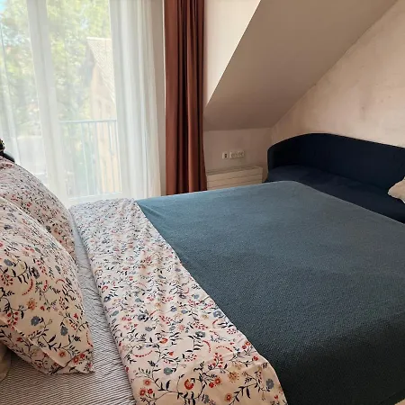 Family In Centre I 5-min Old Town Apartment